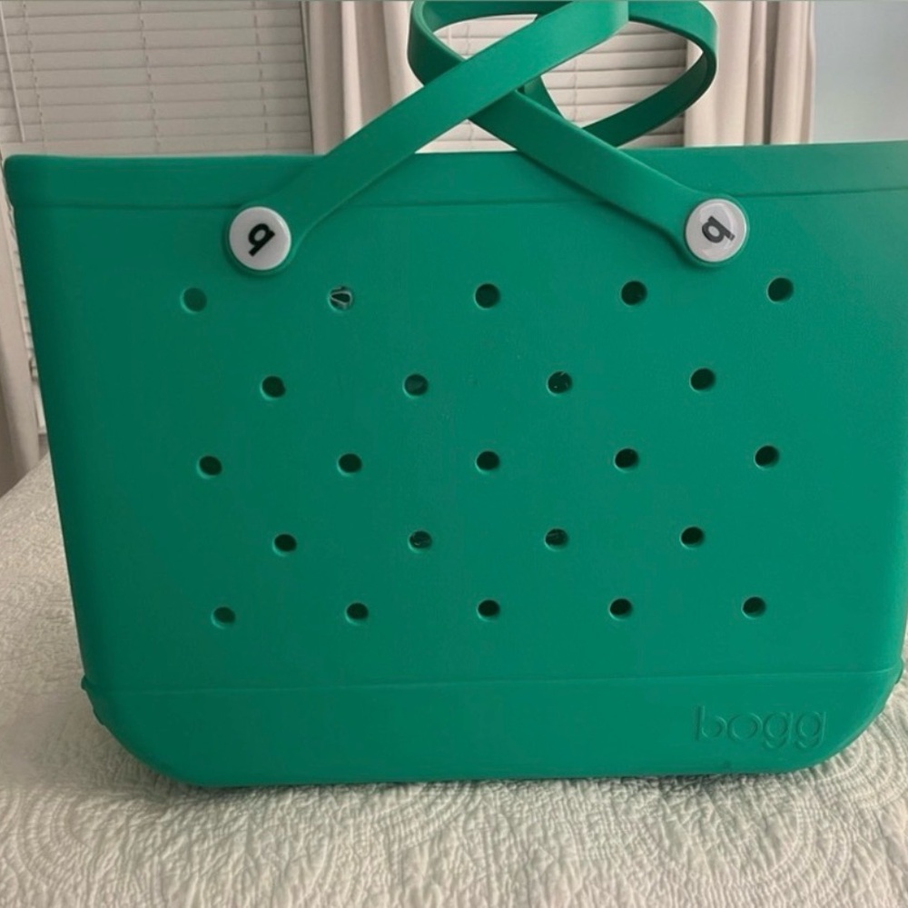 XL Kelly green original Bogg Bag